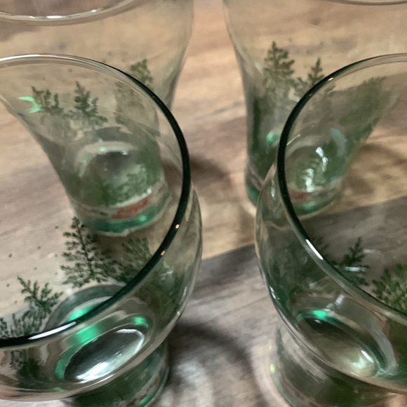 Set of 4 Vintage Retro Holiday Christmas Coca-Cola Drinking Bar Diner Glasses - Picture 6 of 10
